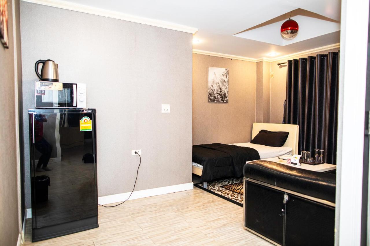 Merry Inn Suites Паттайя Экстерьер фото